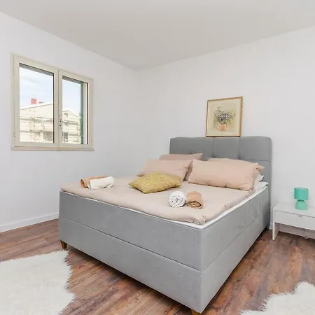 Apartments Daniela Della Novalja Zewnętrze zdjęcie